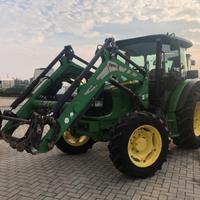 Trattore agricolo john deere 5090m