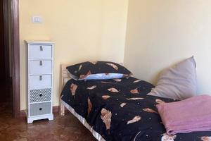 Studentessa, lavoratrice , referenziata