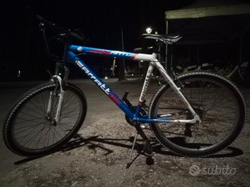 Bici MTB Carratt 26" cambio Shimano 21 velocità 