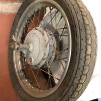 Ruota moto d’epoca 3,50/18   a 15 euro
