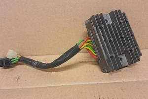 Regolatore tensione Ducati St2 St3 St4 SS Monster