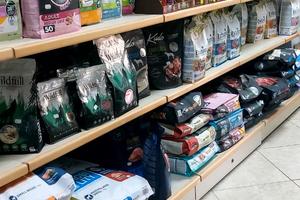 Negozio articoli per animali e toeletta