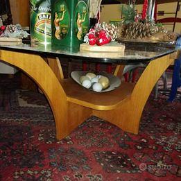 Tavolo artigianale con vetro NUOVO