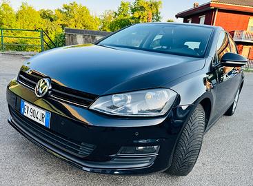 Volkswagen Golf 1.6 TDI 5p. 4MOTION !!!