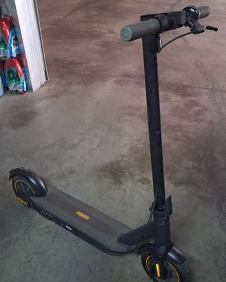 Monopattino elettrico segway