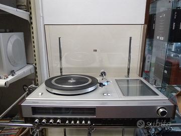 Compatto Philips 802
