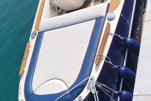 Motoscafo quick silver classic appena refittato