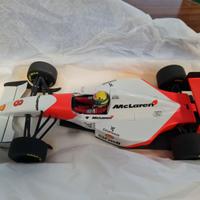 MCLAREN MP4-8 AYRTON SENNA 1993 1/18