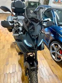 Yamaha tracer 900