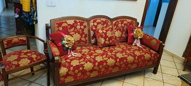 divano piu' poltroncina