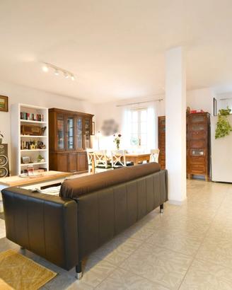 Villa a schiera con cortile