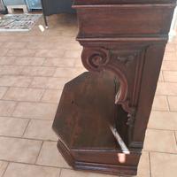 Antico inginocchiatoio