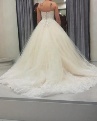 Abito da sposa Champagne con Swarovski