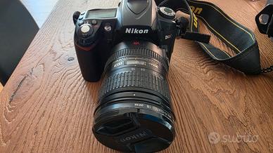 Nikon D90 + obiettivo Nikon  18 200 VR