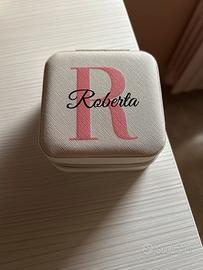 Portagioie personalizzato da viaggio + collana