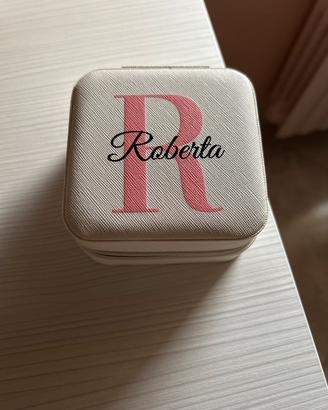 Portagioie personalizzato da viaggio + collana