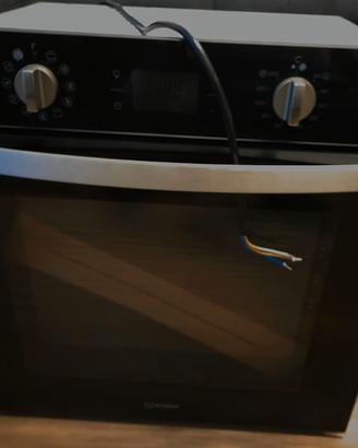 INDESIT IFW 4844 H BL FORNO INCASSO, classe A+