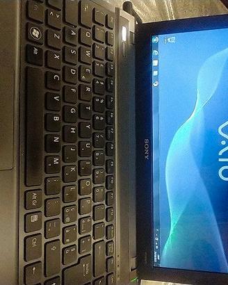 Sony Vaio PCG 51112M