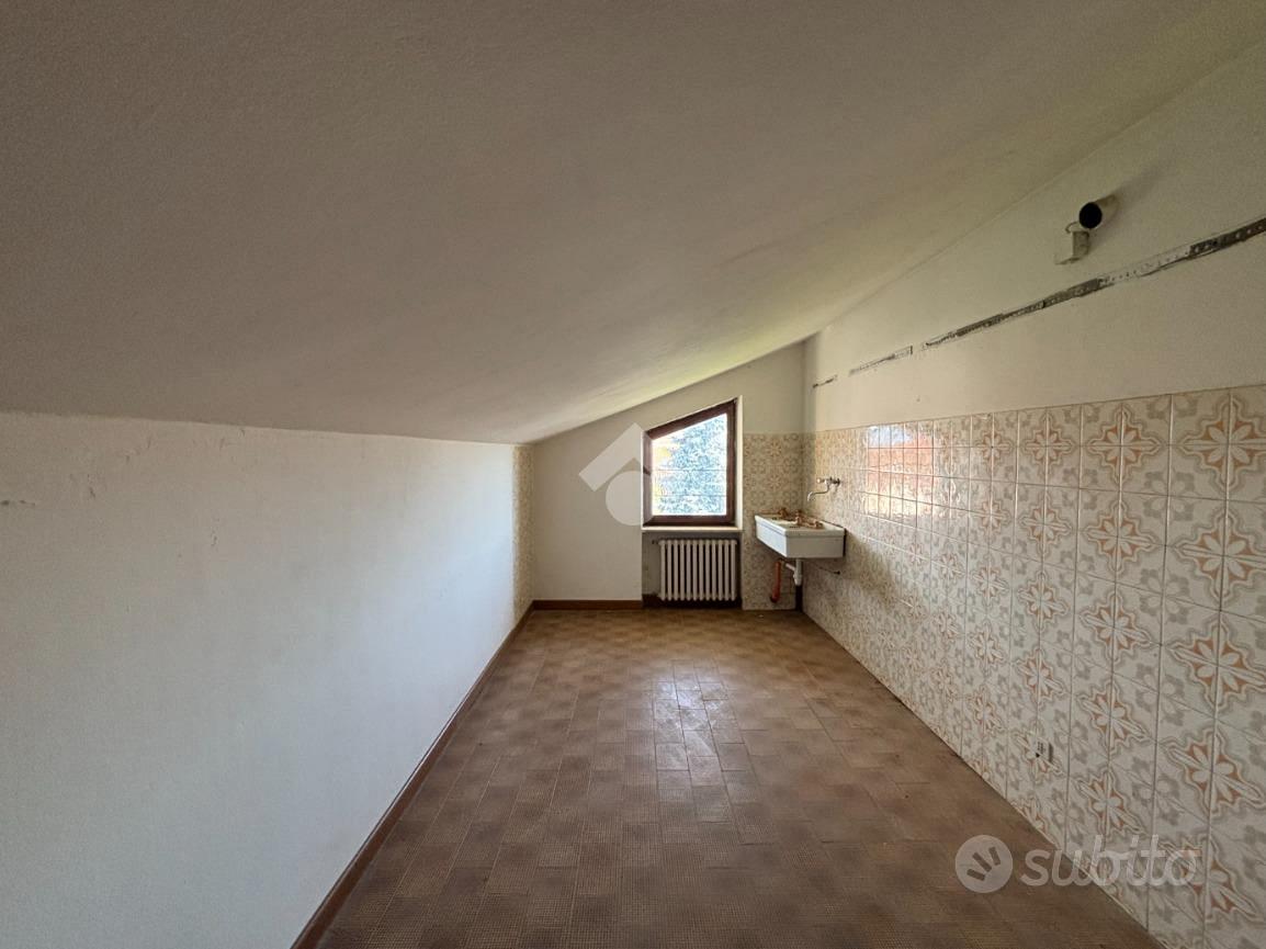 3 LOCALI A MORETTA - Vista 4