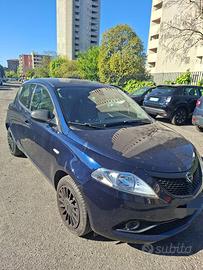 Lancia Ypsilon 1.2 69 CV 5 porte S&S Elefantino Bl
