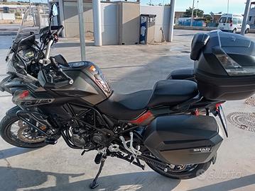 moto trk 500x