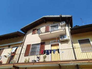 Appartamento di 95 m² con 3 locali e box auto a Se
