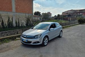 Opel Astra GTC