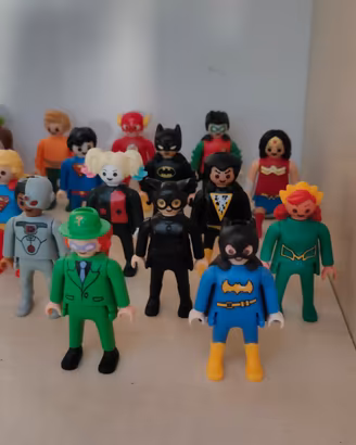 Collezione completa Playmobil DC Comics – 16