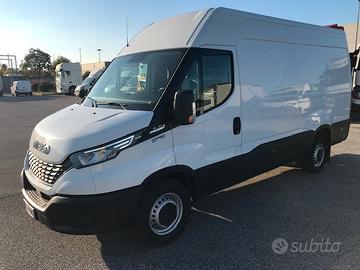 Iveco daily 35s16 passo medio tetto alto