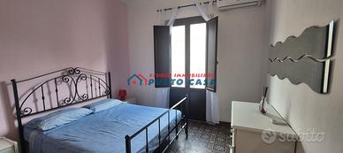 Via Livio Bassi-Appartamento al 1°p. Ristrutturato