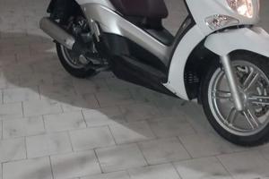 Scooter x-city Yamaha 250