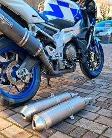 Moto Aprilia Tuono 1000R Anno 2011 Km 44.000 