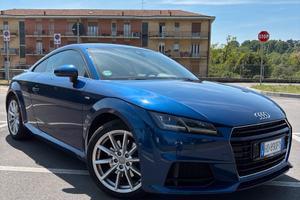 Audi TT MK3 2.0 tfsi S Line Quattro S Tronic