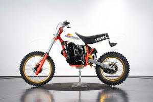 500 MX ARMSTRONG