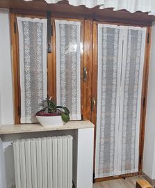 Finestrone e finestra  in legno
