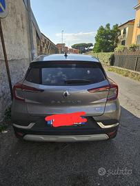 CAPTUR 1.6 E-TECH hybrid