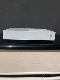 Xbox one digital version (no controller)