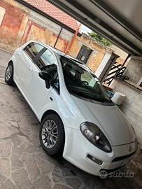 Grande punto evo sport