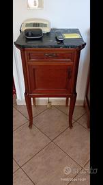 comodino vintage 