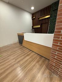 Mobile reception in legno di Rovere e Corian