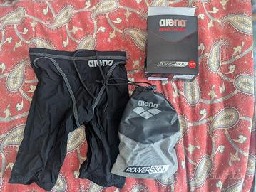 Costume da nuoto da gara Arena