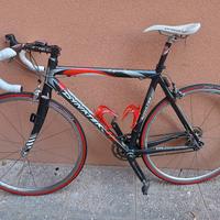 Bici da corsa in carbonio Dura-Ace!