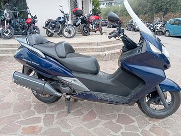 Honda Silver Wing 400