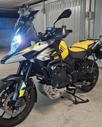 Suzuki V-Strom 2017 (MY18) - 37 mila km - Perfetta