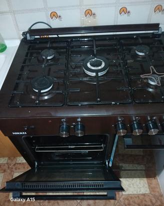 Cucina Gas Nikei + Cappa di Aspirazione Faber