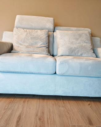 Poltrona + Divano 250€
