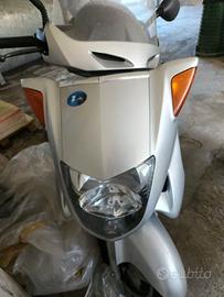 Honda FES 125 Pantheon
