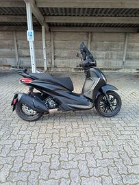 Piaggio Beverly 300