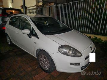 Fiat Punto 1.3 MJT 5 porte - GARANZIA 12 mesi