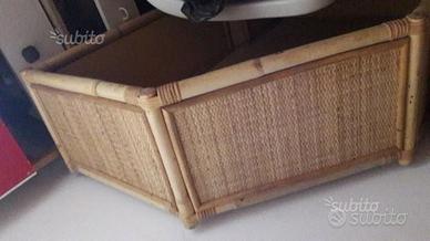 Fioriera in Ratan/ bambu'